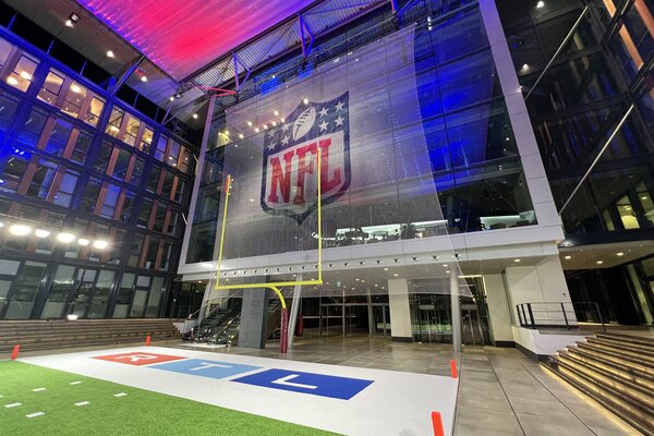 NFL American Football, Fangnetz mit NFL Logo